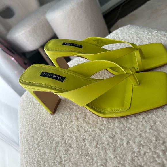 DURLIFE OPEN TOE HEELED SANDALS - Picture 7 of 13